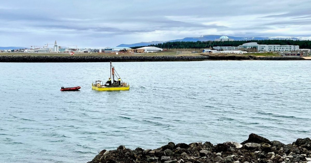 Séð yfir Fossvoginn þar sem rannsóknarvinnan fer fram.